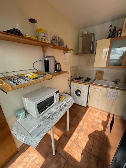 Sur Les Hauteurs De Montparnasse Paris Eksteriør billede